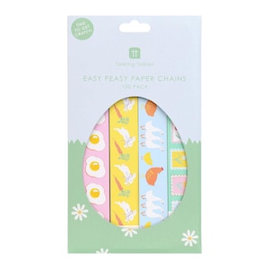 Puede incluir: Un paquete de "Easy Peasy Paper Chains" de Talking Tables. Las cadenas de papel presentan tiras coloridas con ilustraciones temáticas de Pascua, incluyendo huevos, conejos, zanahorias y sellos. El paquete es blanco con un borde verde y el texto "Time to get crafty!"
