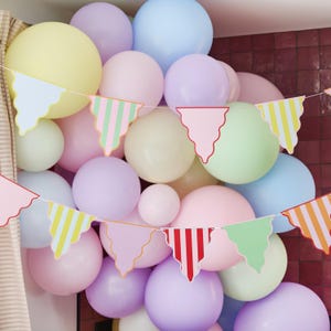 Birthday Party Bunting - Bright Party Garland - Colourful Birthday Banner - Birthday Party Decorations - Rainbow Party Decor - 4m Banner