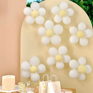 Decorazioni con palloncini a forma di margherita - Palloncini a forma di fiore - Palloncini con motivo floreale - Palloncini per feste in giardino primaverili - Decorazioni con palloncini - Palloncini a forma di margherita