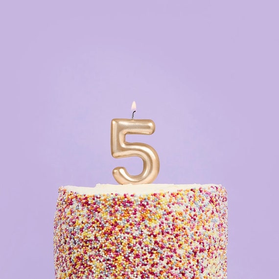 Velas de cumpleaños de 50 años, velas de cumpleaños con diamantes 3D número  5 número 0, velas para decoración de pastel de cumpleaños para decoración