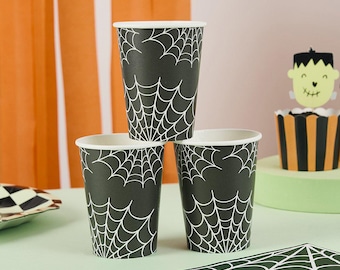 Kubki na Halloween – Kubki papierowe na imprezę z czarno-białym motywem pajęczyny – Dekoracje na imprezę Halloween – Retro Halloween – Opakowanie 8 szt.