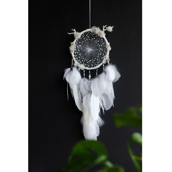 USA-Based Enchanted White Willow Dreamcatcher - Fast Shipping - Handcrafted Ethereal Wall Art - Perfect Girls' Birthday Gift