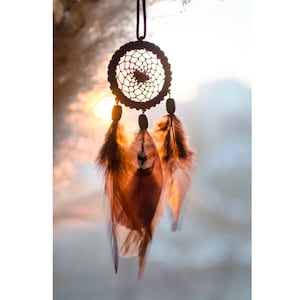 Handmade Mini Dreamcatcher Car Charm: Boho Feather Rearview Mirror Hanging