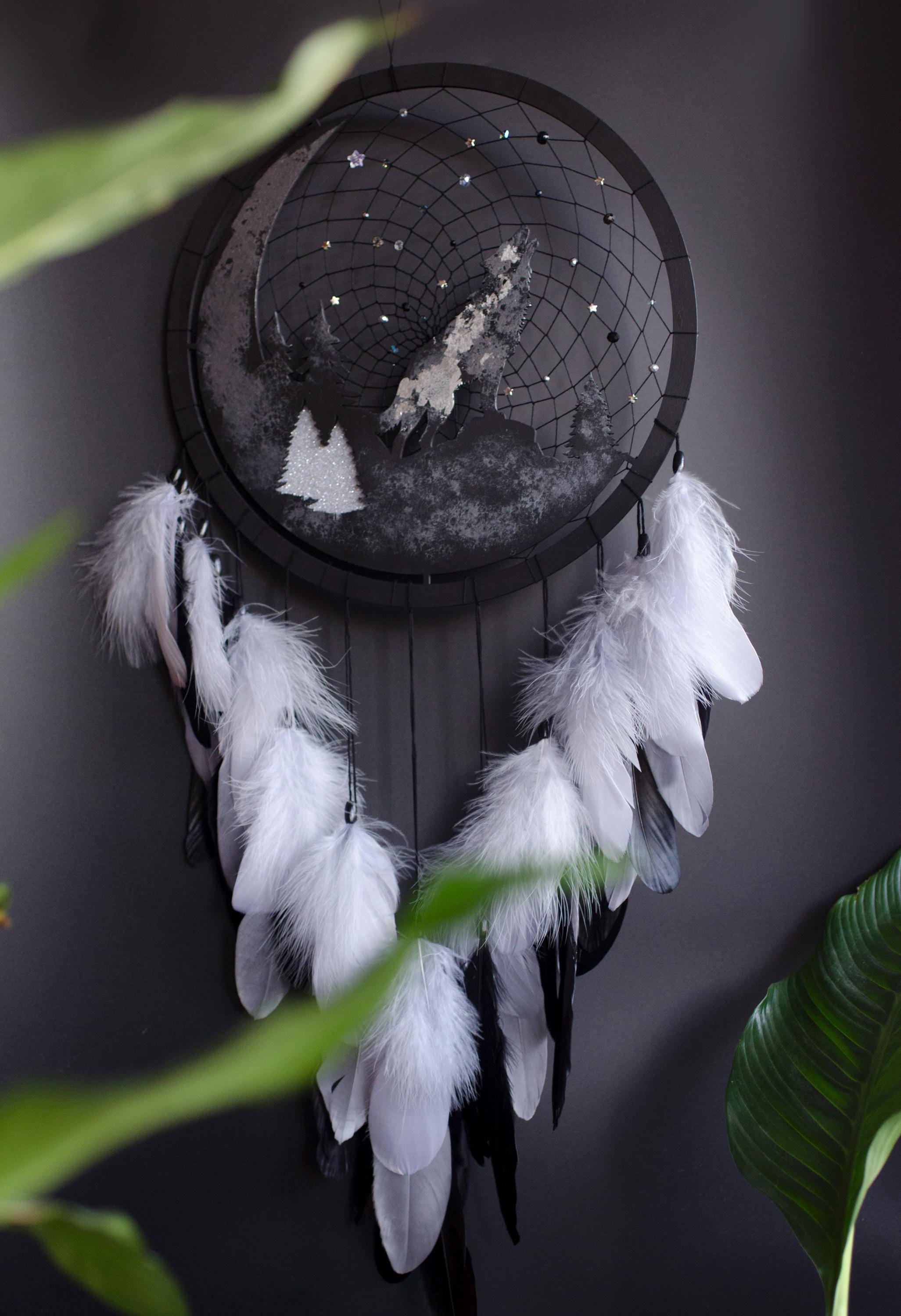 Attrapeur De Rêve De Lune Fait à La Main Avec Des Plumes De