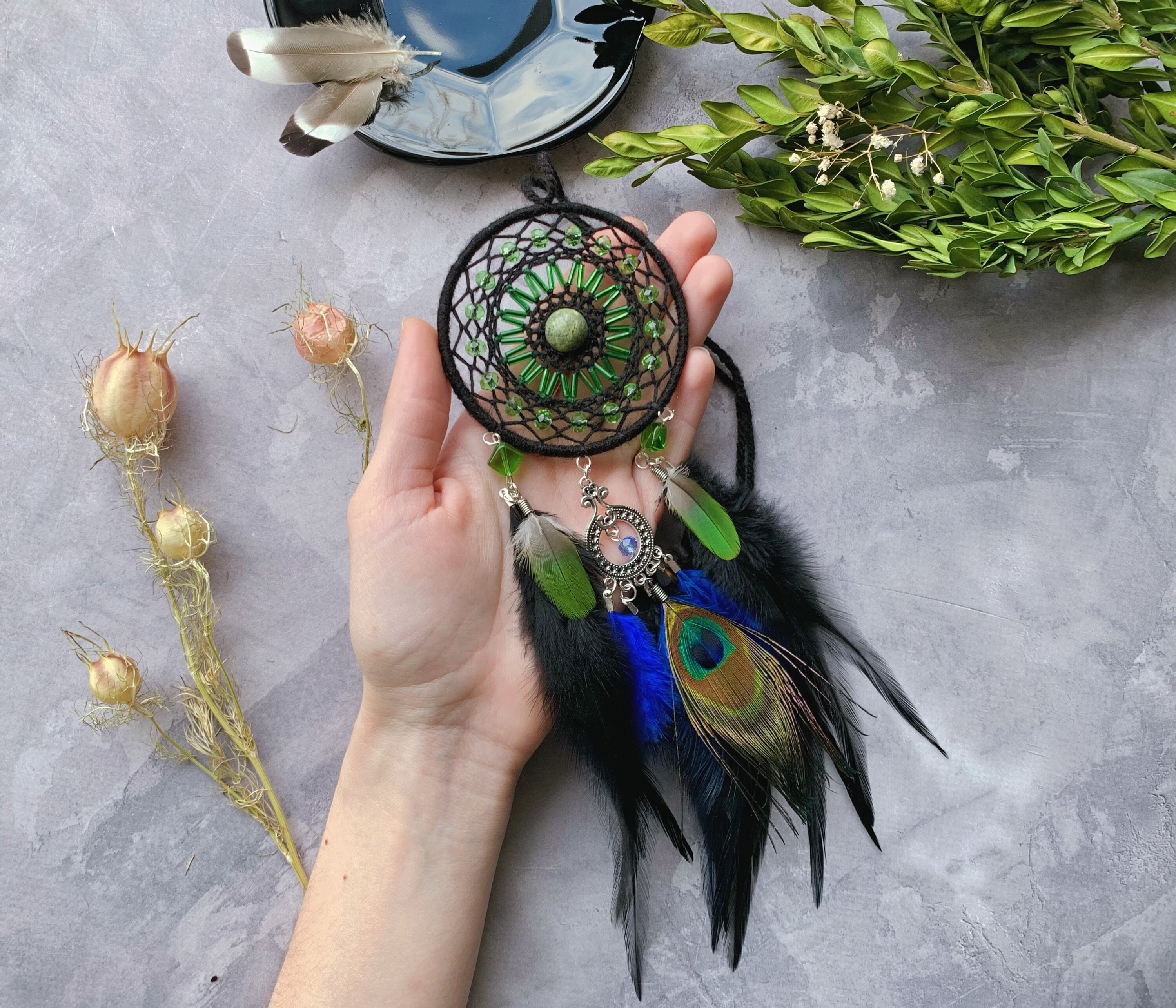 DREAMCATCHER Peacock Feathers Handmade wall Hanging Home Décor DIY Ornament  Gift