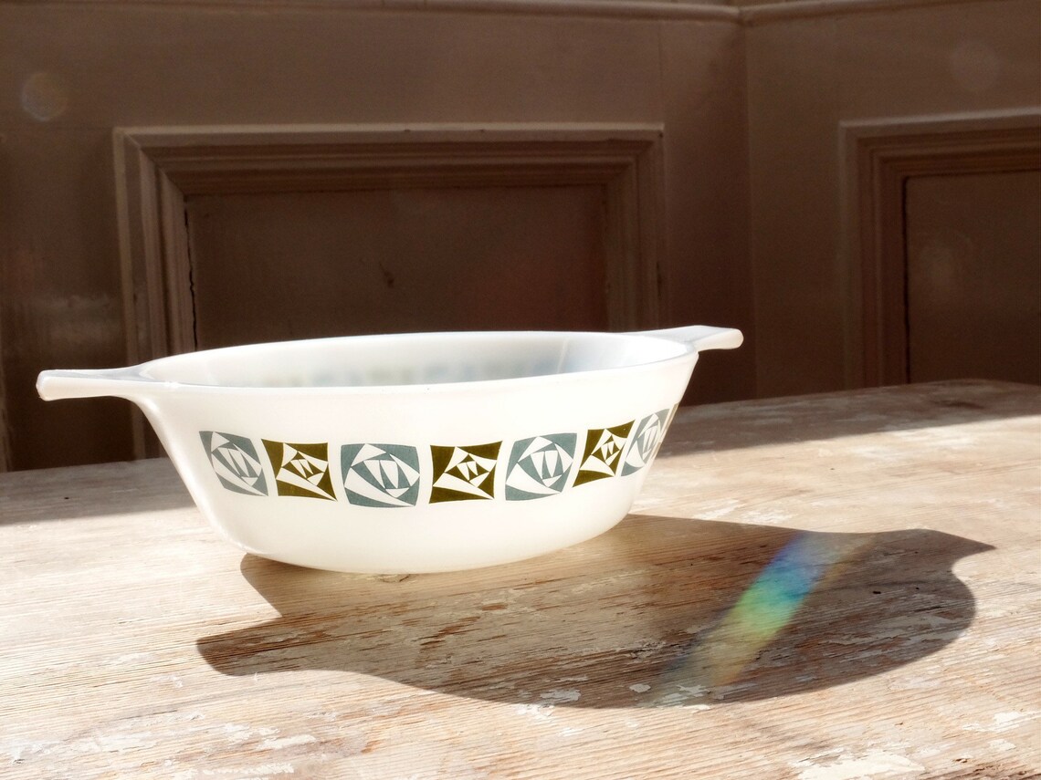 1960s Pyrex Milk Glass Checkers Small Serving Bowl 663 Etsy