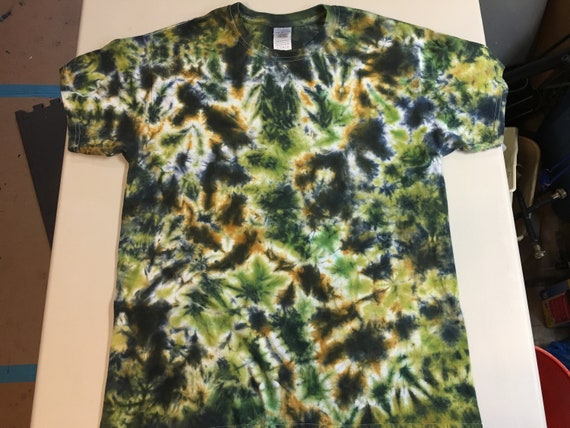 Tie Dyed Tee Shirt Camouflage Sized :Large and XL