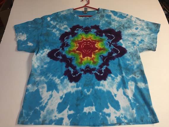 Tie dyed Mandala Tee shirt 3XL