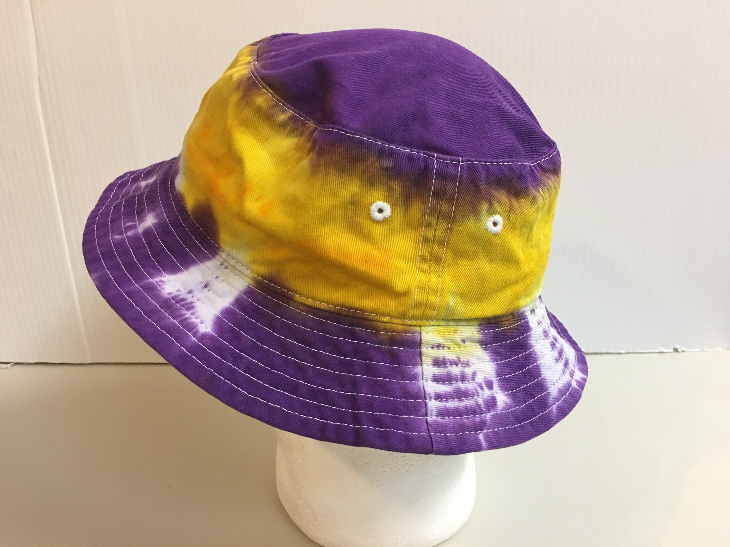 Tie Dyed Bucket Hats size Large