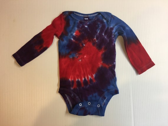 Tie Dyed Long Sleeve Baby Onesie 6-9 mths