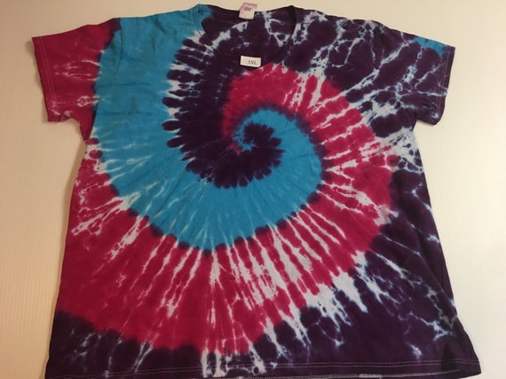 Ladies plus sized  one of a kind  Tie Dye V Neck