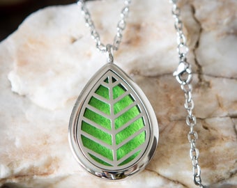Bulk Listing for 10 lockets - Essential Oil Necklace Locket - Diffuser for Aromatherapy - Leaf Design- Stainless Steel - Non tarnish