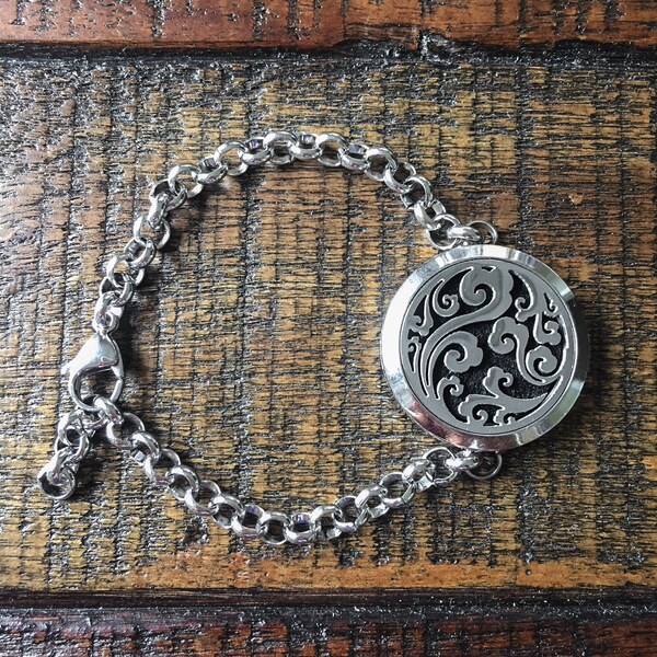 Aromatherapy Bracelet Locket - Essential Oil Diffuser - Floral Damask Design - Stainless Steel - Non tarnish