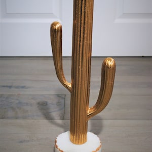 gouden huisdecoratie, gouden cactus, gouden cactus centerpieces, middelpunt, cadeaus voor haar, modern interieur, gouden woonkamerinrichting, uniek