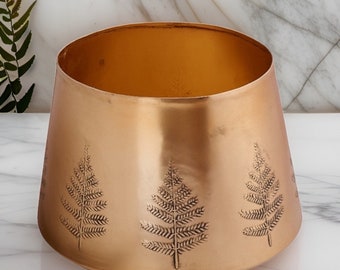 Gold planter with leaf design, indoor gold plant pots, outdoor golden plant pots, brass planters, gold planters with hand etched design