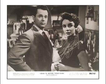 女優　エリザベス・テイラーのサイン入り歴史的遺物カード エリザベス・テイラー（1932-2011） - 映画のレジェンド - 本物の直筆