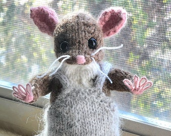 Realistic Mouse Knit Toy Mister Mouse Collectible toys Crochet Mouse Plushie Mouse Stuffed Mouse Amigurumi Mouse