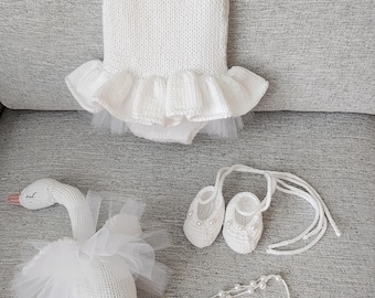 Newborn Ballerina Romper, Tutu, Swan Toy, Photography Prop Set (White)