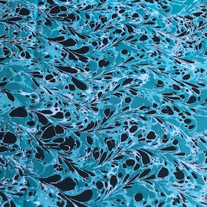 Lichte en donkere turquoise stof met zwart en wit op maat gesneden, 100% quilter&#39;s katoen, turquoise stof te koop