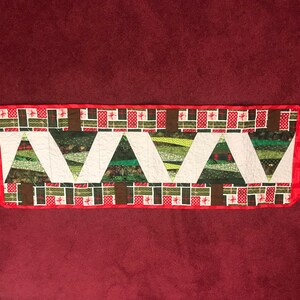 Camino de mesa de árboles de Navidad/Corredores de mesa navideños/Corredor de mesa de invierno/Ropa de mesa de comedor roja y verde/Regalo de bienvenida/Corredor/Edredón de mesa