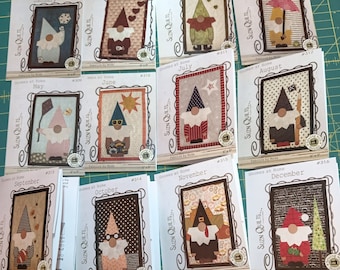 &quot;Set von 12 Mini-Kalender Quilts nach Maß Mini Applikation &#39;hängen für Haustür 6x8 Zoll Schreibtisch Dekor Urlaub Raumdekorationen.&quot;