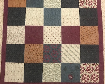 Runner da tavolo/tovaglia natalizia trapuntata in stile country 29 x 29 pollici/tovaglia quadrata/tovaglia/tovaglia piccola/tavolino da caffè o tavolino