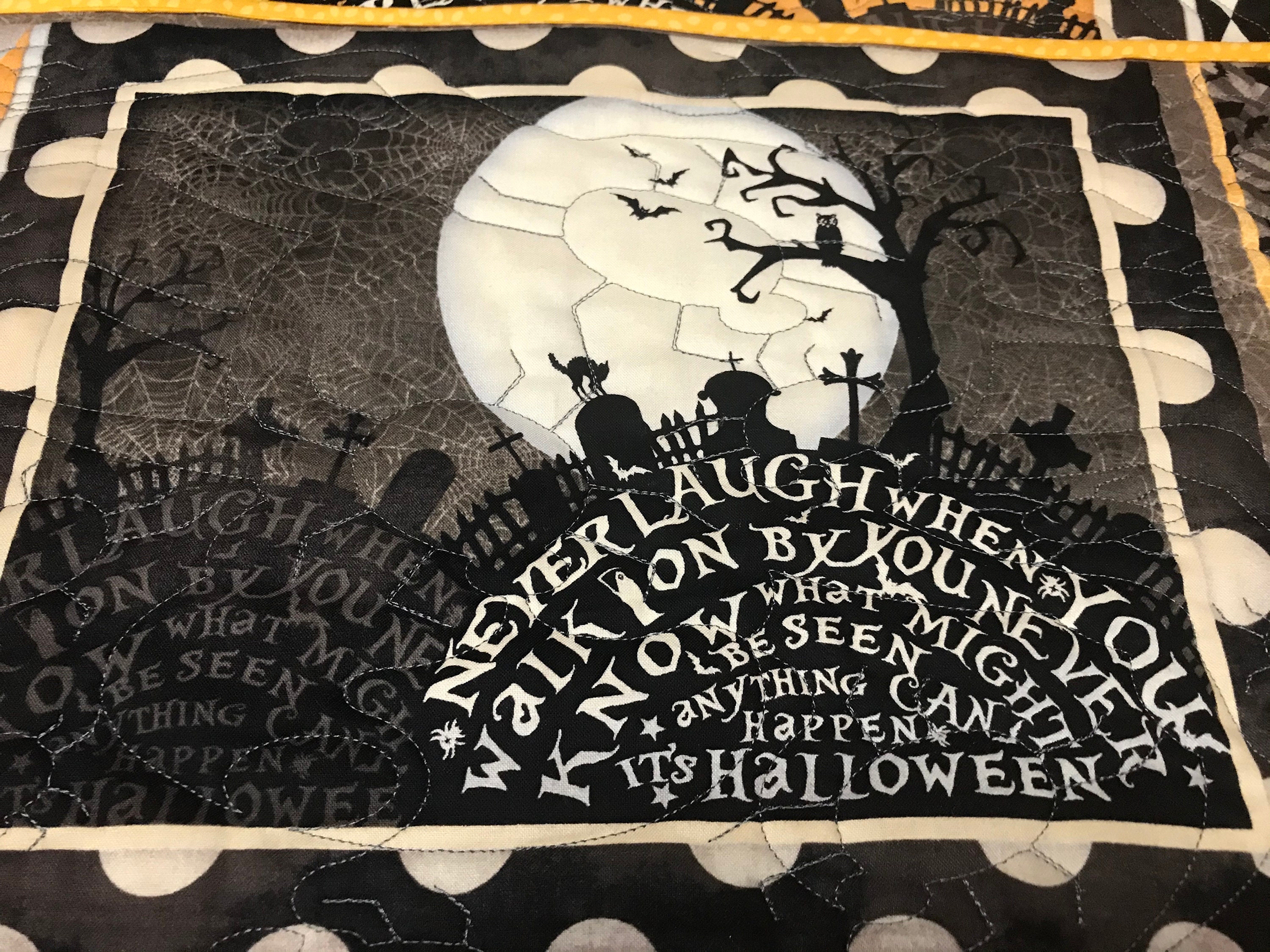 Set of 4 Quilted Halloween Placemats/placemats With Etsy