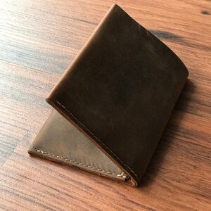 Billetera de cuero plegable personalizada, billetera unisex, billetera de cuero minimalista, billetera de cuero delgada, billetera de cuero desgastado para el día del padre