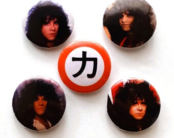 Zestaw przypinek ERIC CARR KISS Band 25 mm – gadżety dla fanów muzyki retro rockowej The Fox z lat 80.