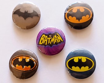 Zestaw 5 przypinek BATMAN 25 mm 1" Pinback z postacią z komiksu DC, animacją Superbohatera Bruce'a Wayne'a