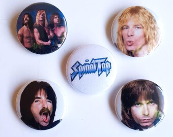 Zestaw przypinek SPINAL TAP 25 mm 1" Pinback Lata 80. Glam Rock Heavy Metal Opaska do włosów Film retro Stonehenge Muzyka Komedia Duży tyłek Zabawny żart