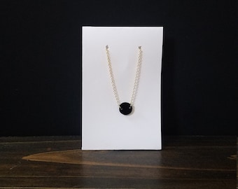 Dainty Circle Record Necklace