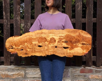 XXL charcuterieplank van olijfhout, kaasplank met geslepen rand