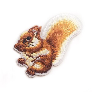 Small Animal Patches Iron on Badges Cute Squirrel Patch Embroidered Patches