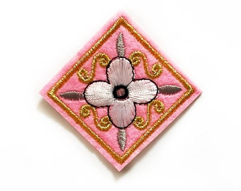 Pretty Pink Square Patch Ironon - Pink Flower Design -  Badge for Clothes DIY Embroidery