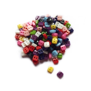 Bottoni quadrati da bambola da 6 mm (100 bottoni)