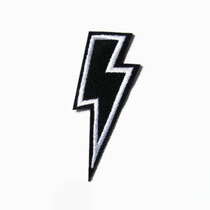 Thunderbolt Patch Bolt Flash 3cm x 7cm Iron on Wholesale Patches Lightning Bolt Applique Embroidered Iron On Black White Patch Flash
