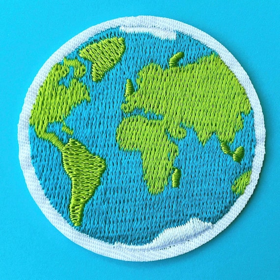 Traveller Badge Iron on - Planet Patch - Environment Badge Globe Patch - Backpacker Patch - Gap Year Gift