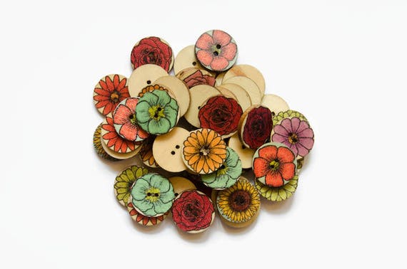 Bargain Deals On Wholesale plastic toggle buttons For DIY Crafts And Sewing  