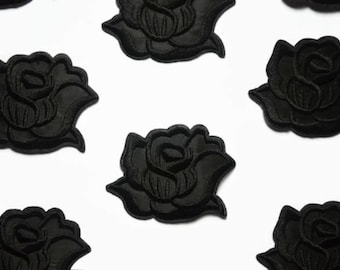 Parche de Rosa Negra (1+) - Insignias Góticas - Rosa Mediana Bordada - 7,5 cm x 6 cm (2,7 x 2,4 pulgadas)