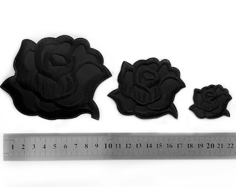 1+ Parche de rosa negra en el Reino Unido - 3 tamaños - Parche gótico de flor negra termoadhesivo - Parches grunge bordados de rosa negra - Dimensiones en la descripción