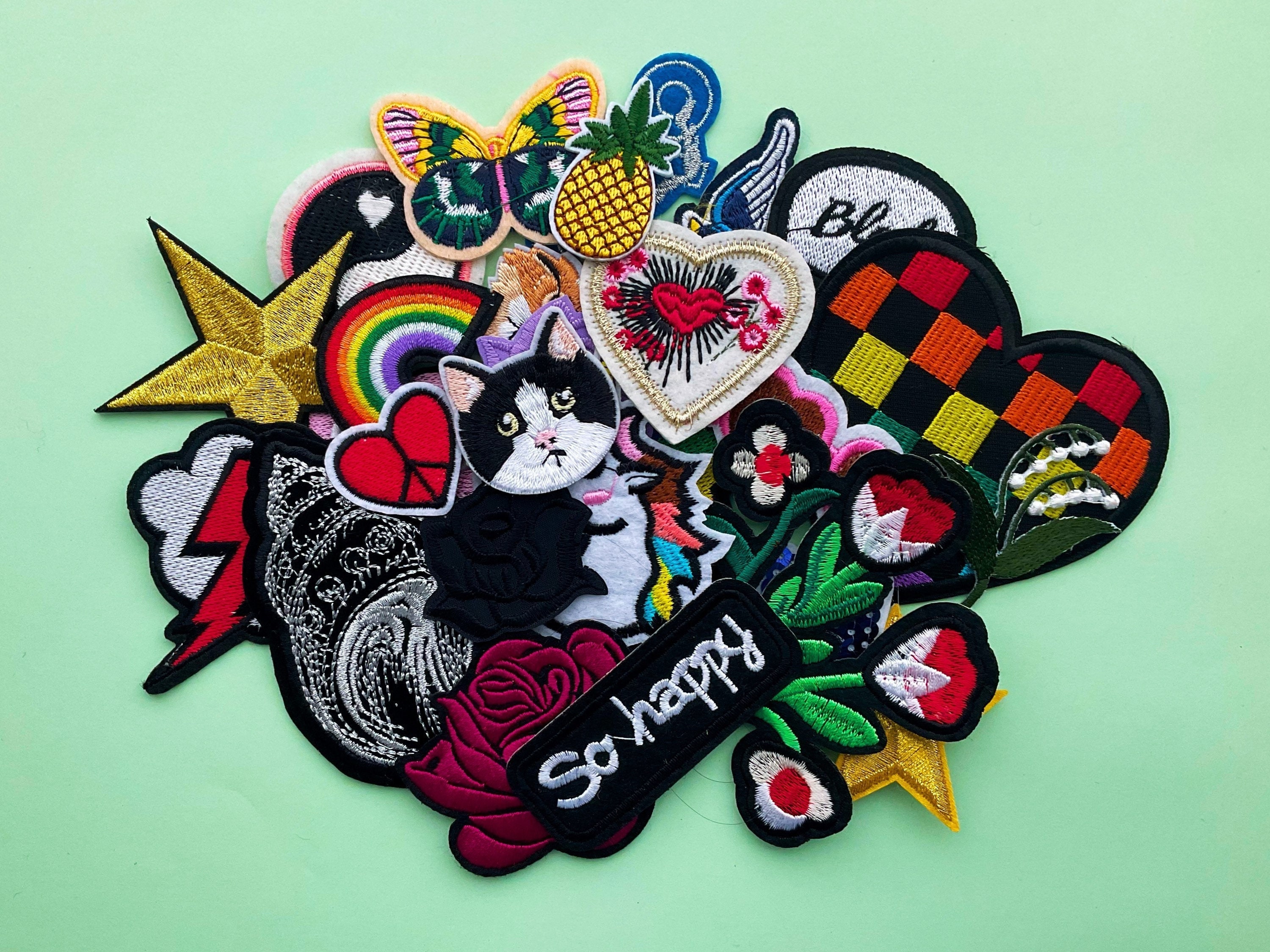 25 MIXED SEW on and IRON on Patches, Randomly Selected Patch Lot. Mystery  Grab Bag, Surprise Assortment of Appliques 