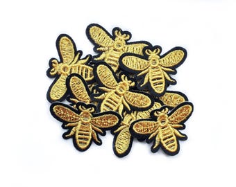 1+ Bee Patch - Iron on Gold Bee Patches for Jackets DIY Small Embroidered Insect Badge for Nature Flower Lovers Stocking Filler 3.9cmx5.1cm