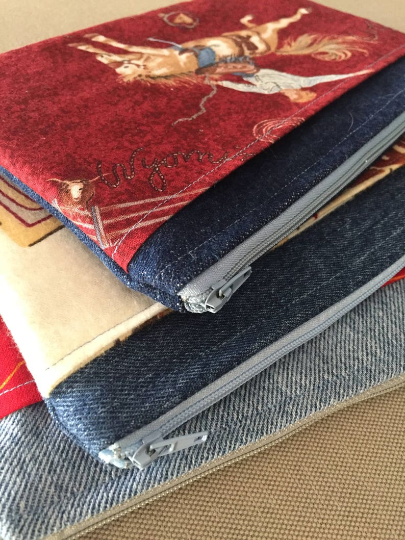 Rodeo Accessory Zippered BagPouch with Pocket