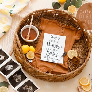 HONEY | Digital PREGNANCY ANNOUNCEMENT | Gender Neutral | Baby | Our little Honey | Pregnant | social media  | Modern | Aesthetic | Adoption