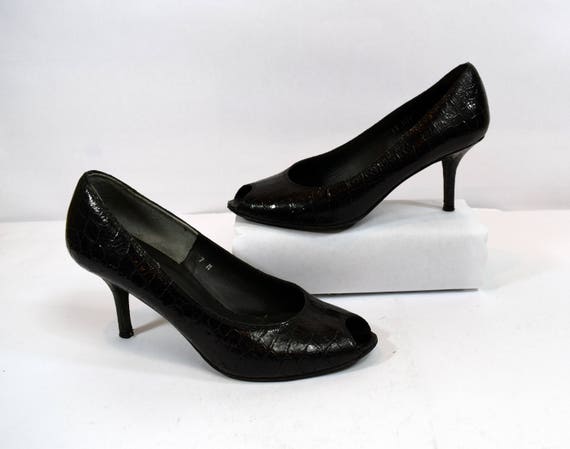 donald pliner dixie bootie