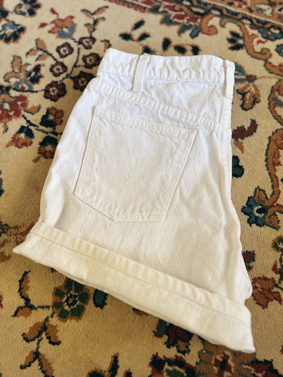 Vintage 90s White Levi’s 550 Orange Tab Shorts //… - image 6
