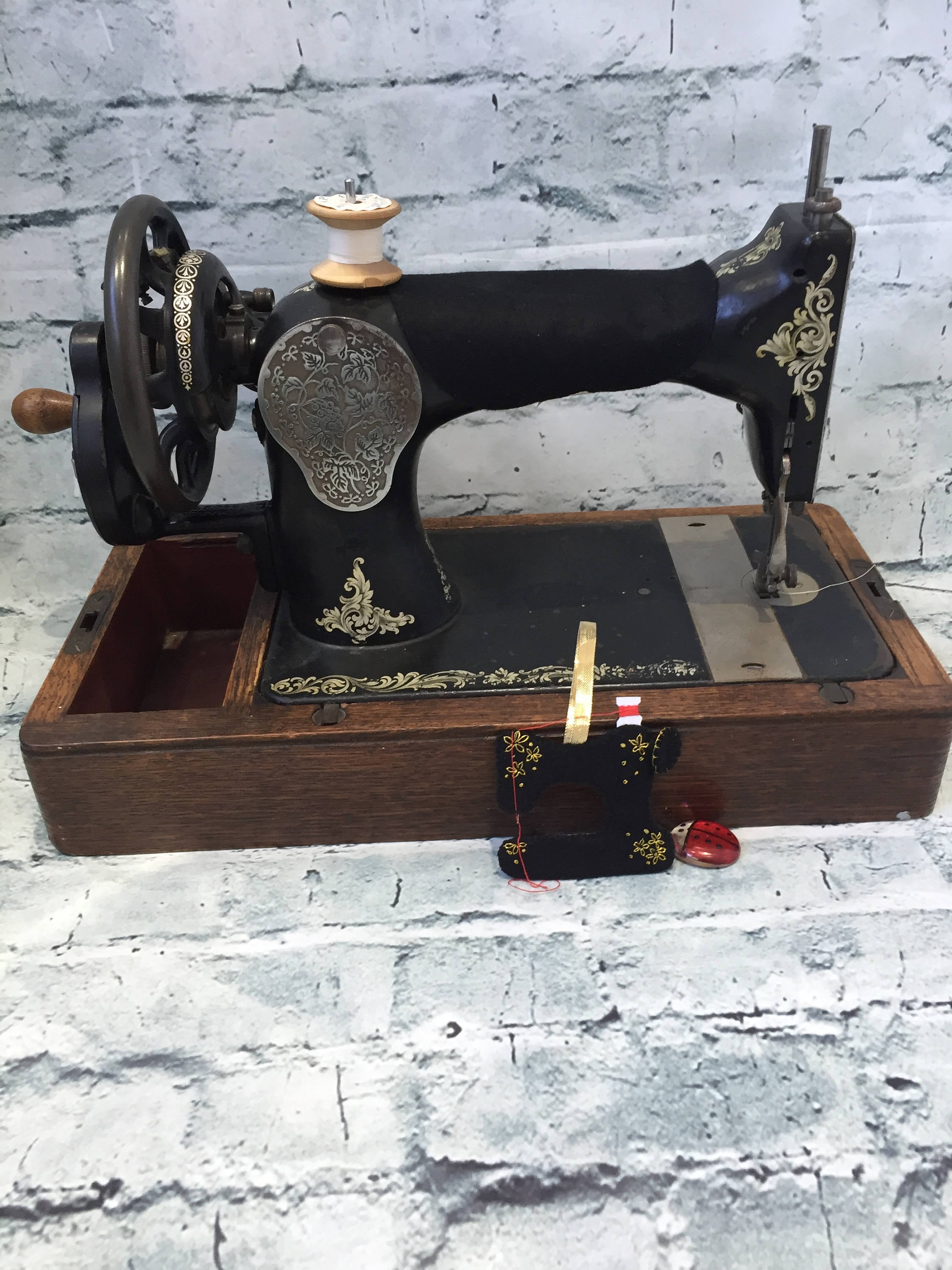 Vintage Sewing Machine Handmade Black Felt Ornament Gift Etsy