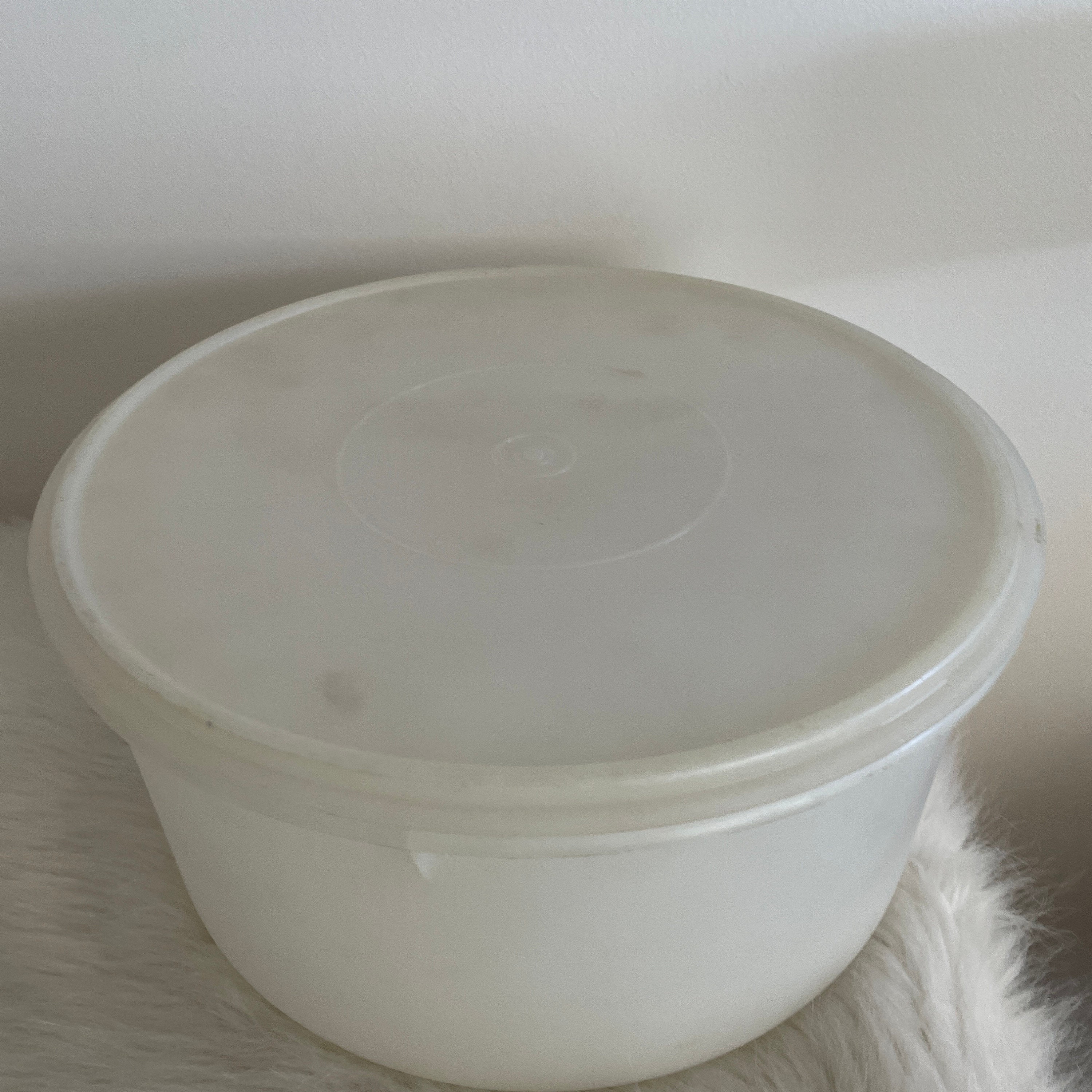 Vintage Tupperware Cake Storage Container USA -  in 2023