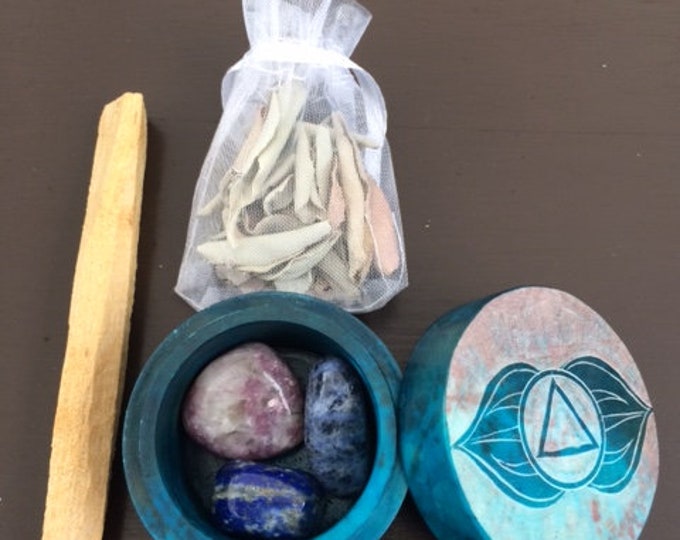 Soapstone box, Third Eye Chakra Set